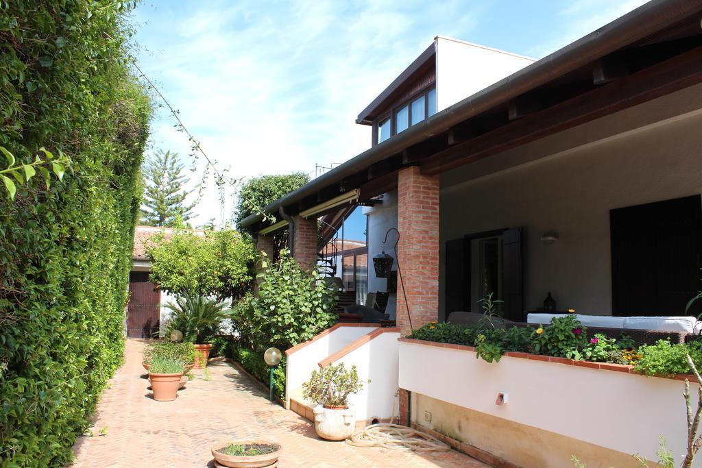 B&B Casa Chinaski Mondello Zewnętrze zdjęcie